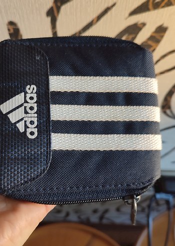 Adidas cüzdan
