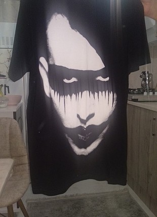 Metal t-shirt owersize