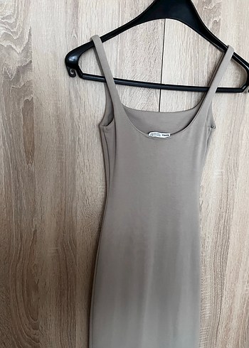 Pull and Bear Kolsuz Uzun Elbise