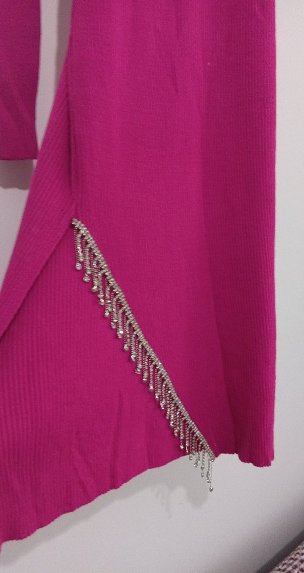 Pembe Uzun Triko Elbise Taş İşlemeli - Görsel 4