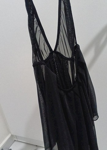 Siyah Gotik İnce Askılı Mini Gecelik - Görsel 3