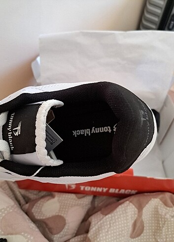 40 Beden beyaz Renk Tonny black spor ayakkabı 