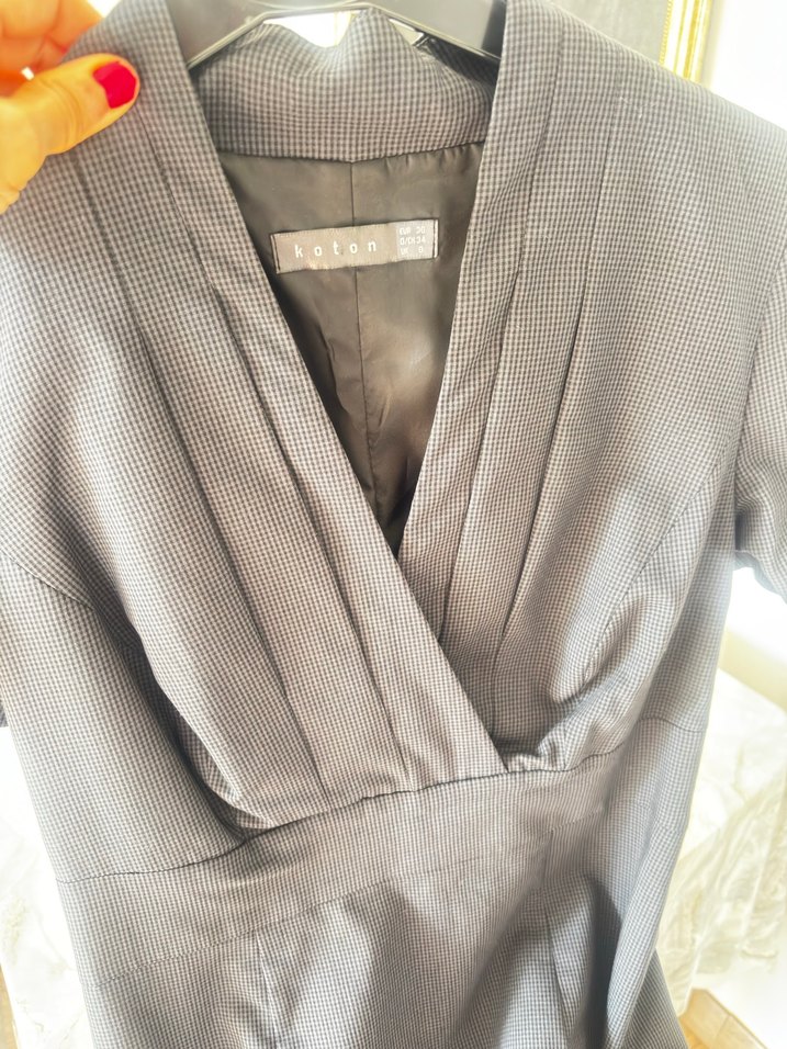 Koton marka antrasit v yaka ofis elbisesi - Görsel 3