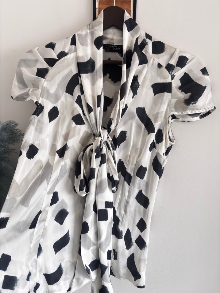 Desenli şık bluz - Görsel 4