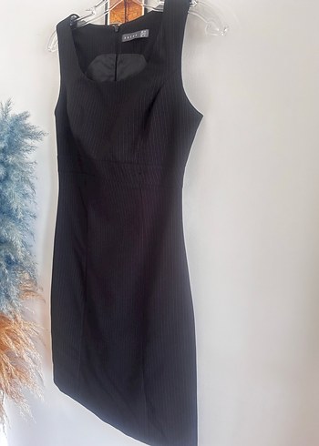 Koton ceket pantolon elbiseden oluşan üçlü takım elbise - Görsel 3