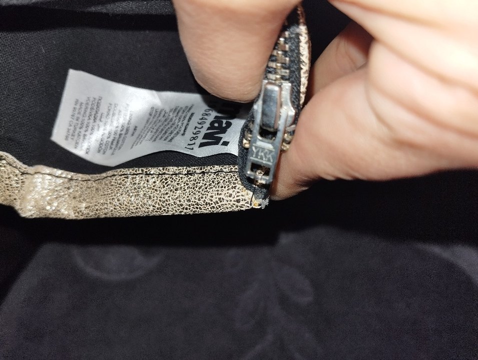 Parlak Altın Yılan Desenli Kadın Deri Cüzdan - Görsel 3