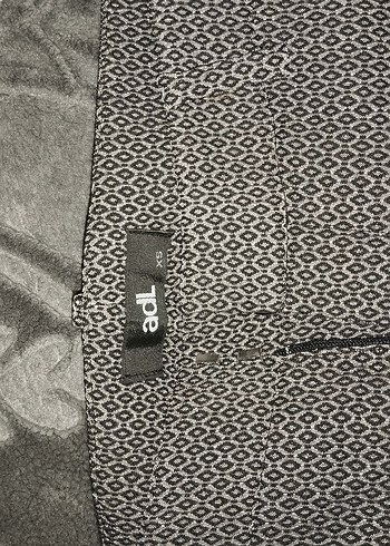 Gri Yılan Desenli Kumaş Pantolon - Görsel 3