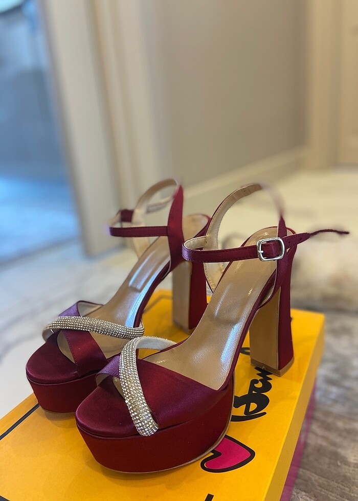 Kına ayakkabısı - Görsel 3