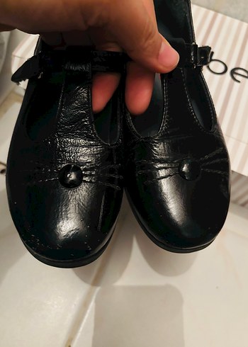 Nubebe Siyah Kız Çocuk Klasik Okul Ayakkabısı - Görsel 4