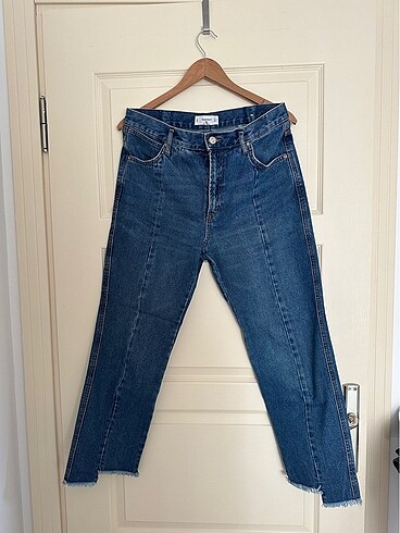 Mango Mango Jean
