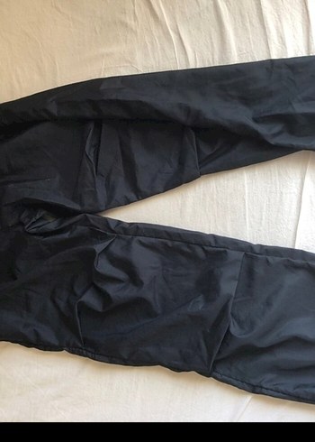 Siyah Paraşüt Pantolon