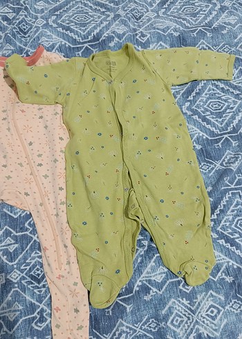 3 Uzun Kollu Bebek Tulum ve 5 adet patikli alt - Görsel 5