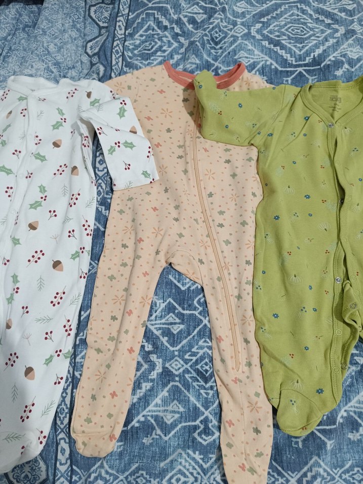 3 Uzun Kollu Bebek Tulum ve 5 adet patikli alt - Görsel 4