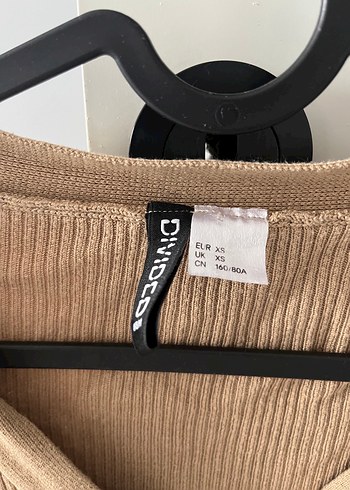 xs Beden Bej Düğmeli V Yaka İnce Triko Hırka