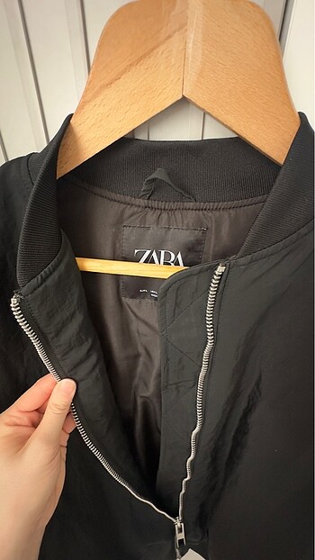 l Beden Zara Siyah bomber