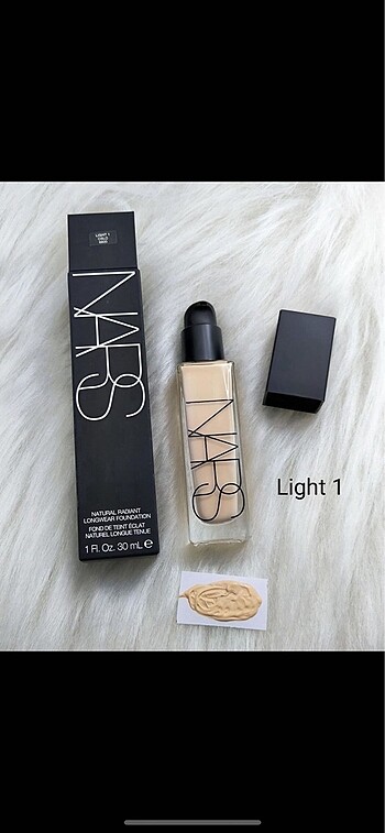 Nars fondöten (light-1) (light-2) (light-2.5)