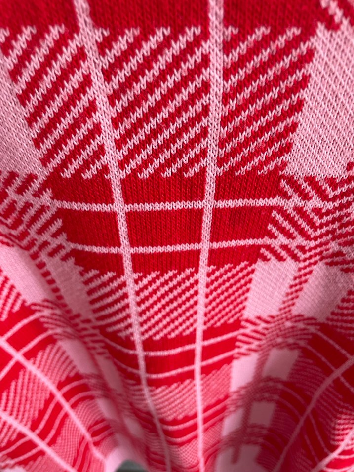 Kareli Kırmızı Triko Kadın Kazak - Görsel 3