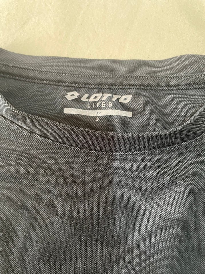 Siyah kadın Kısa Kollu Baskılı Tişört - Görsel 3