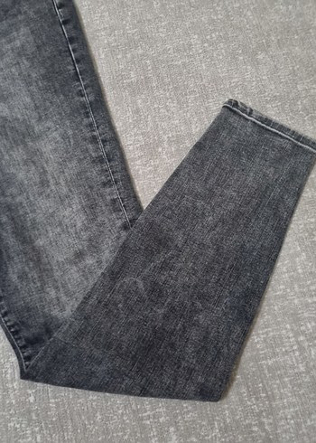 Gri Kadın Denim Dar Kesim Jean - Görsel 7