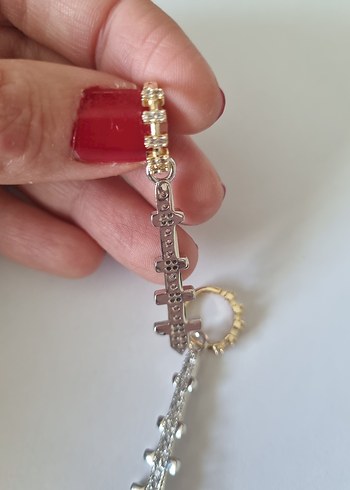 Zincir Detaylı Altın Renk Midi Küpe - Görsel 2