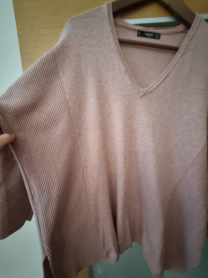 Bej V Yakalı Kadın Triko Kazak - Görsel 3