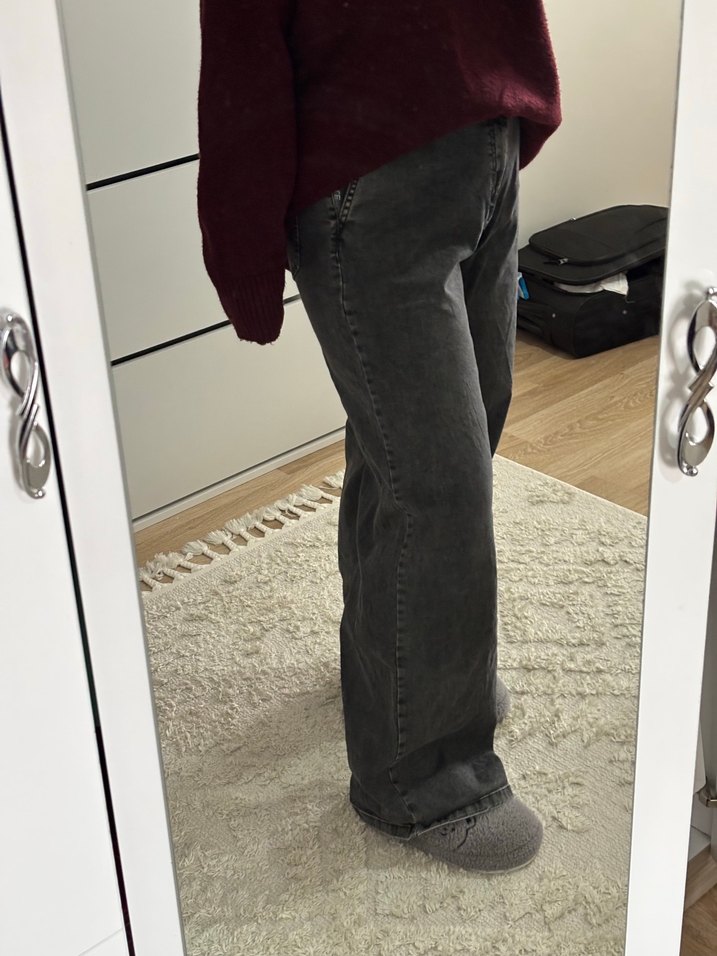 Gri Bol Kesim Kot Pantolon - Görsel 2