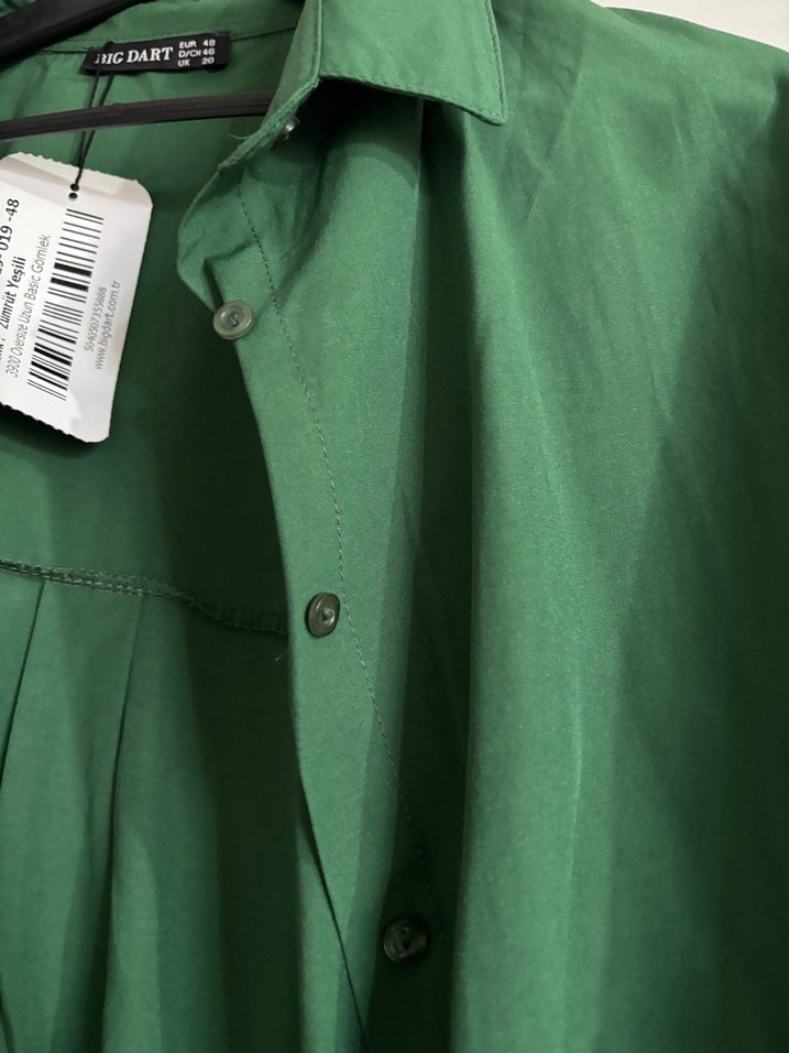 Drapeli Uzun Yeşil Keten Gömlek - Görsel 4