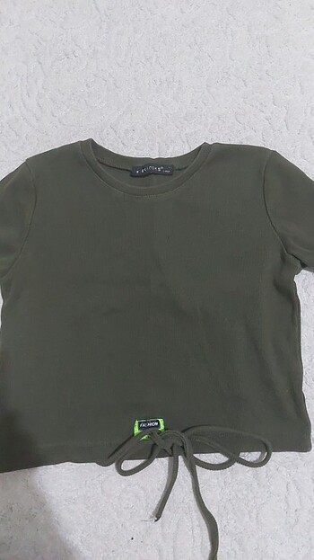 Kadın crop bluz