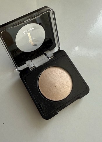 Flormar Baked Eyesha  - Pixie Dust - Görsel 2