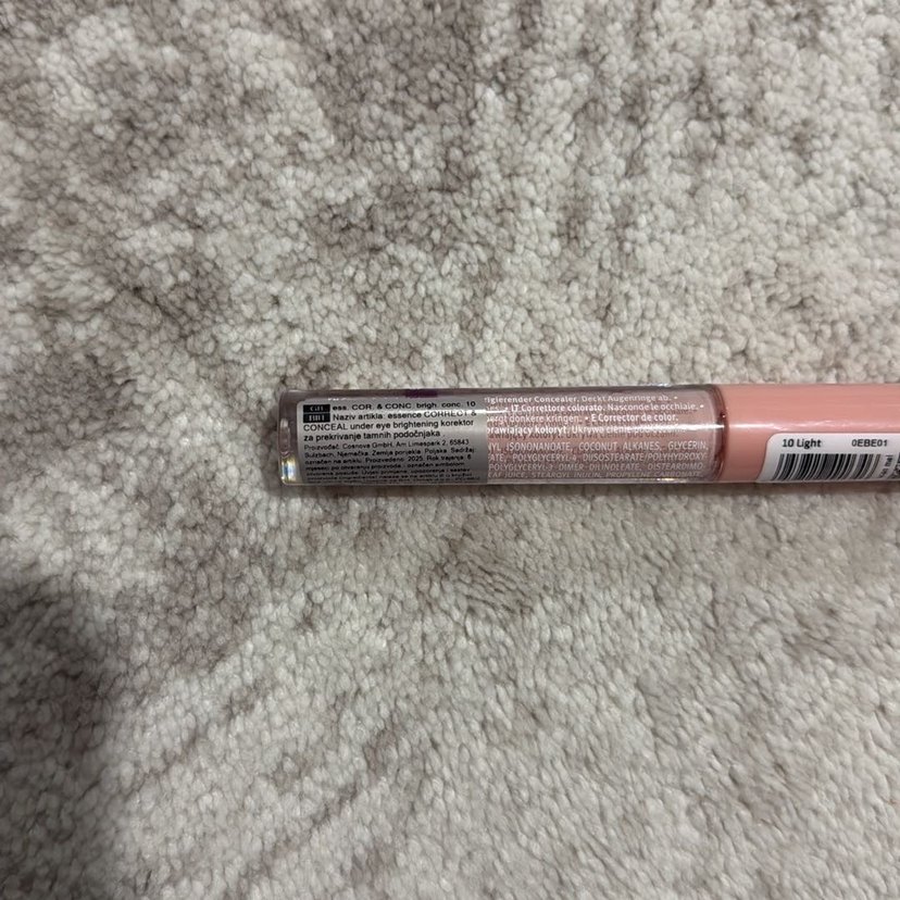 Essence Correct & Conceal Kapatıcı - Görsel 3