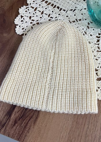 Bej Örgü Kadın Bere - Görsel 2