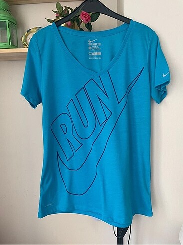 Nike tişört