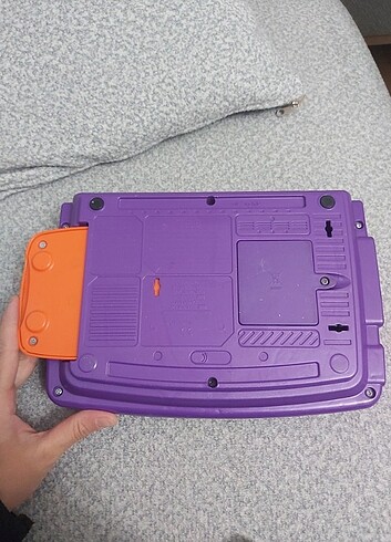 Beden Fisher price fun2learn oyuncak laptop