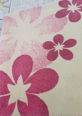 koyunlu yün Pembe Çiçek Desenli Halı - Görsel 2