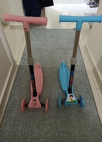 2 adet çocuk scooter 