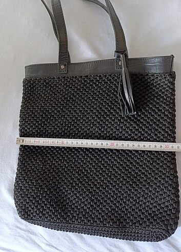  Beden 31×32cm örme çanta