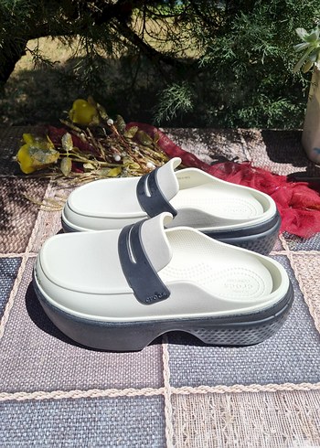 Crocs Kadın Gri Platform Terlik