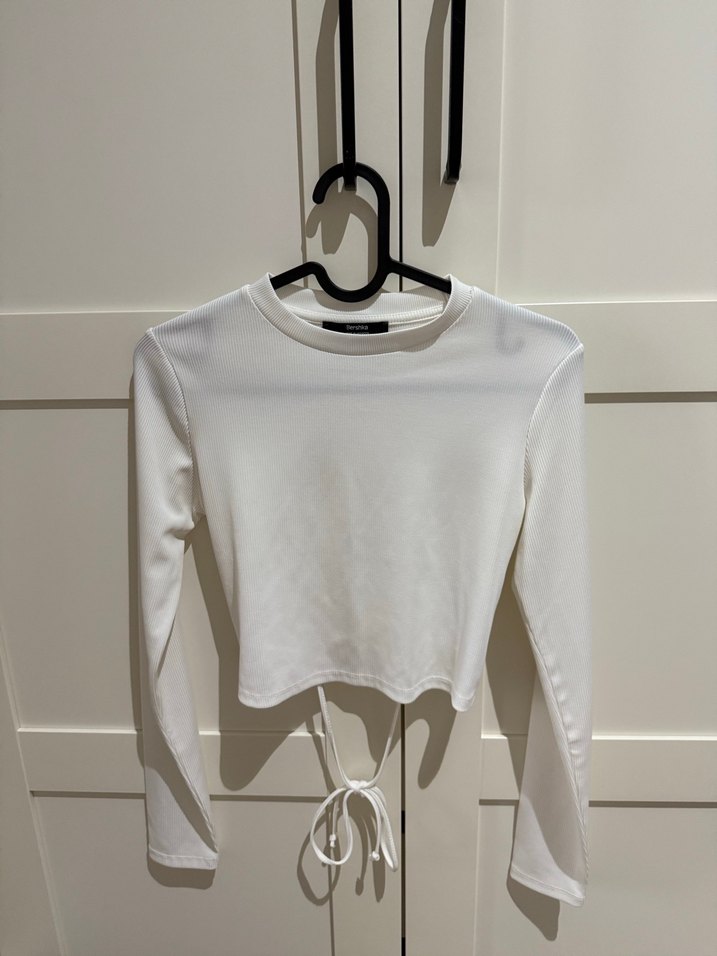 Sırt detaylı bluz - Görsel 3