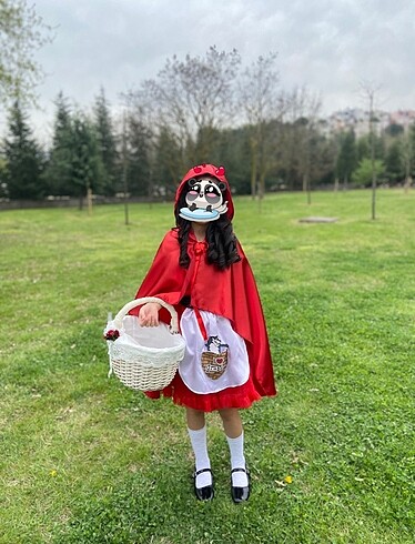 Kırmızı başlıklı kız kostümü