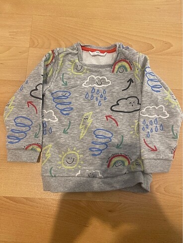 M&S switshirt