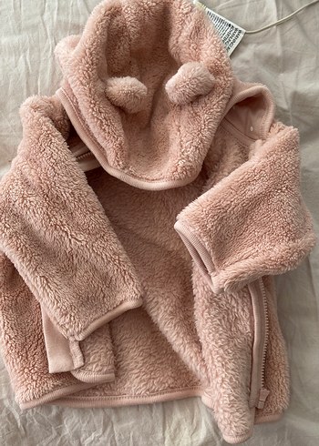 6 Ay Beden H&M Kapüşonlu Pembe Kürklü Tulumu