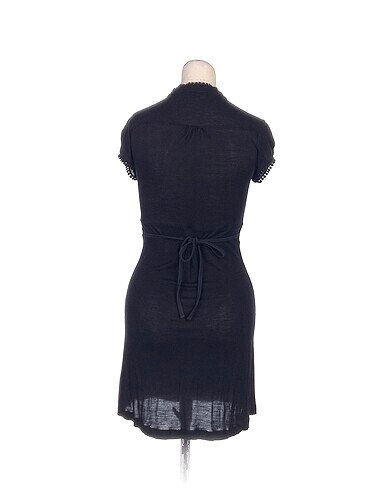 s Beden Topshop Kısa Elbise %70 İndirimli.