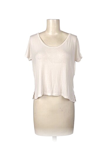 PreLoved T-shirt %70 İndirimli.