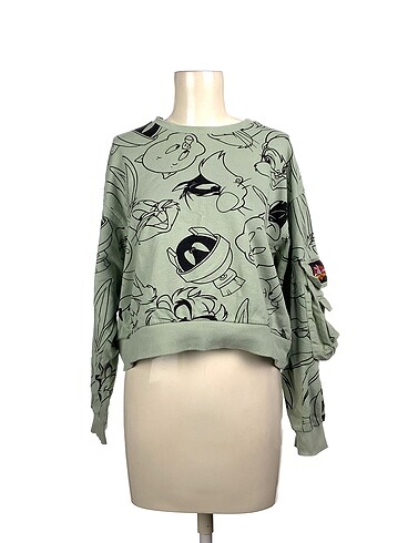 Zara Sweatshirt %70 İndirimli.