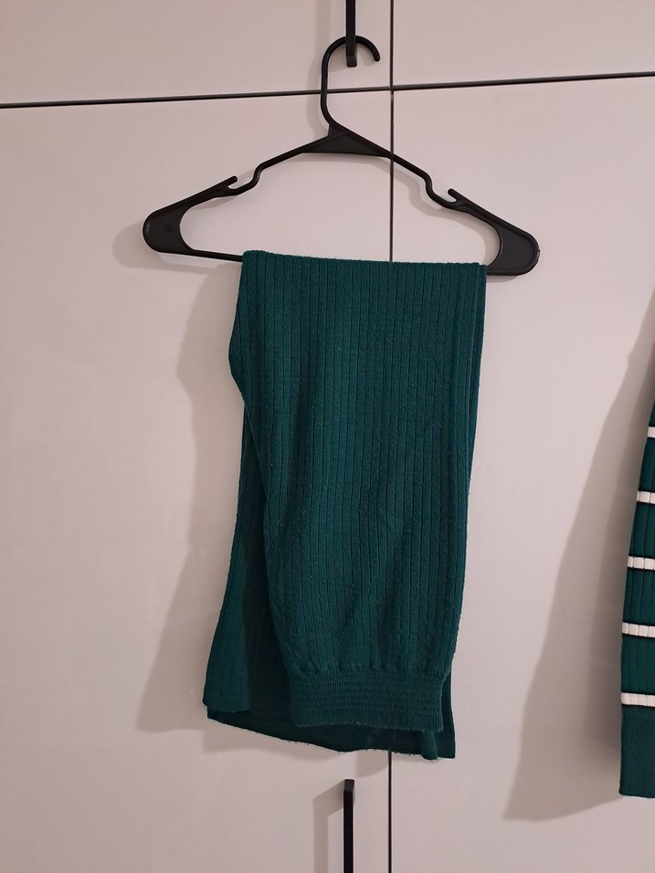 Çizgili Yeşil Uzun triko takım - Görsel 3