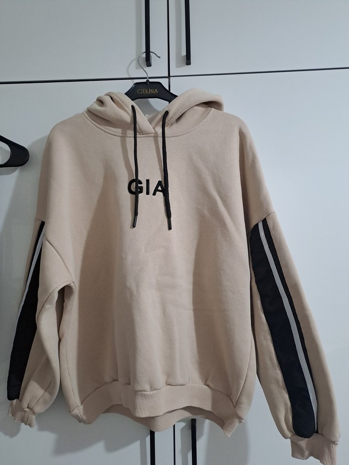 Bej Kapüşonlu ve Eşofman Altı Takımı - Görsel 2