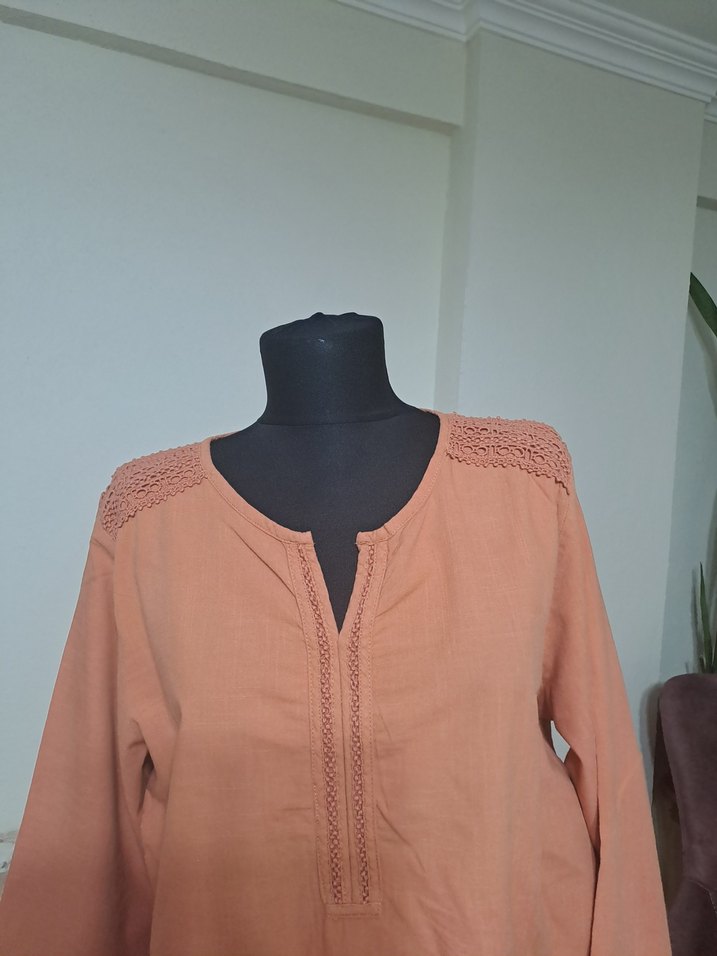 Kiremit V Yaka Uzun Kollu Kadın Bluz - Görsel 3