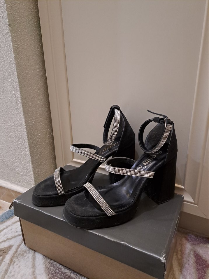 Siyah Platform Topuklu Kadın Ayakkabı - Görsel 3