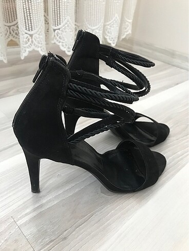 40 Beden siyah Renk Topuklu ayakkabı