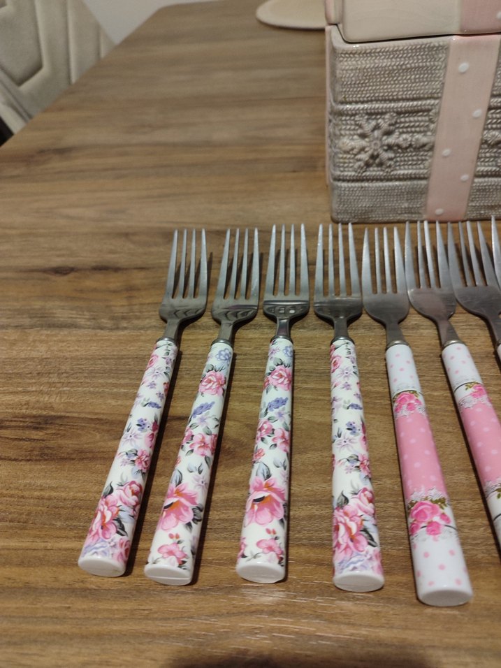 Pembe Çiçekli 10'lu Tatlı Çatalı Seti - Görsel 4